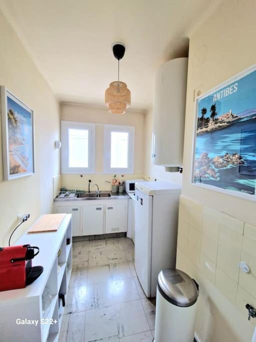 Cozy Studio, Sea View, Old Town, Near Beaches Antibes Exterior photo